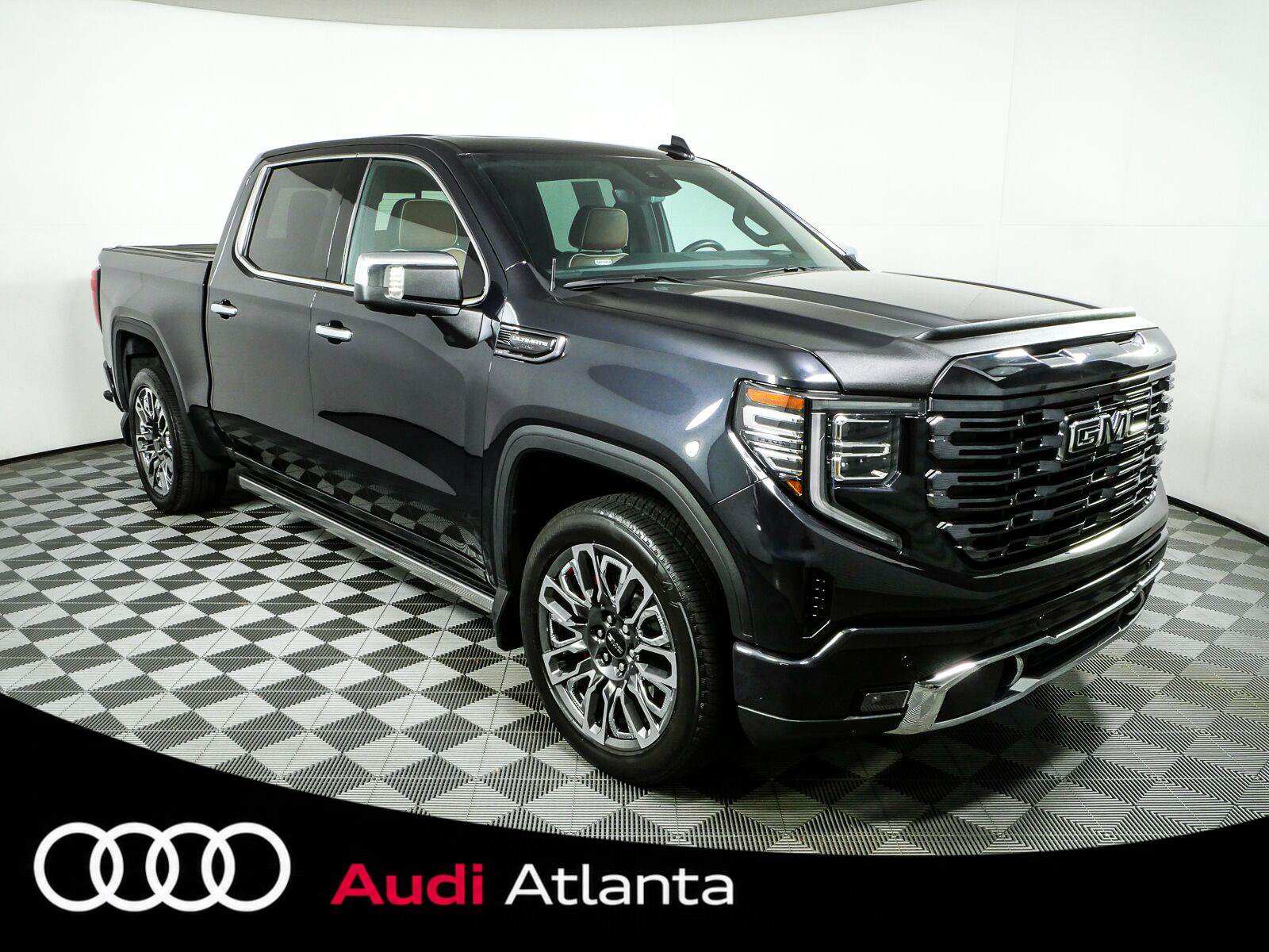 Used 2024 GMC Sierra 1500 Denali Ultimate AWD/4WD image 1