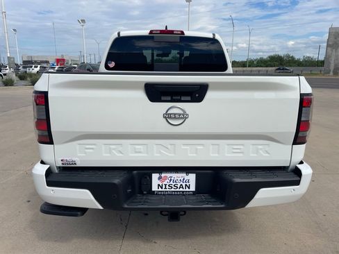 New 2026 Nissan Frontier SV w/ Tow Package RWD image 5