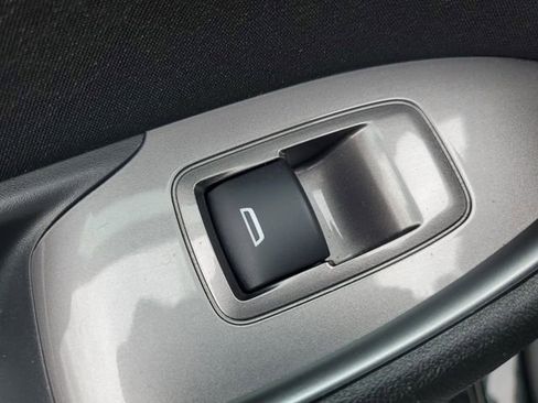 Used 2024 Chevrolet Malibu LT image 17