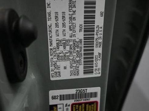 Used 2022 Toyota Tundra TRD Pro AWD/4WD image 15