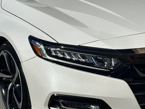 Certified 2018 Honda Accord Sport image 10