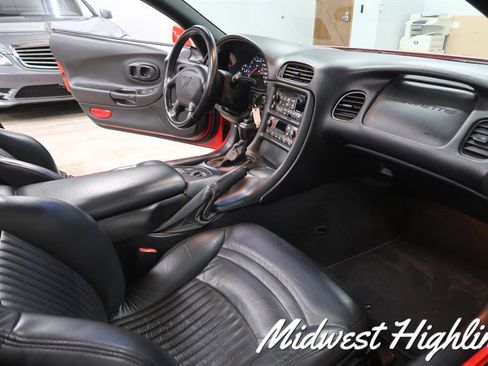 Used 2000 Chevrolet Corvette Convertible w/ Memory Pkg image 29