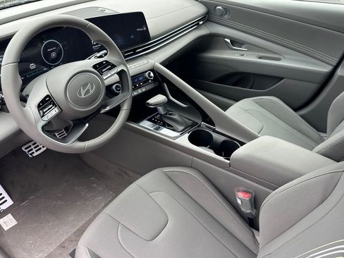 New 2026 Hyundai Elantra Sport image 7