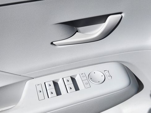 New 2026 Hyundai Kona SE image 21