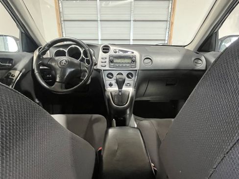 Used 2005 Toyota Matrix XR image 7