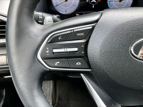 Used 2022 Hyundai Santa Fe Limited FWD image 22