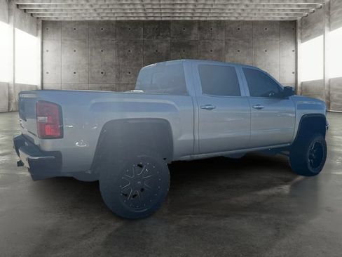 Used 2015 GMC Sierra 1500 SLT w/ SLT Preferred Package AWD/4WD image 5