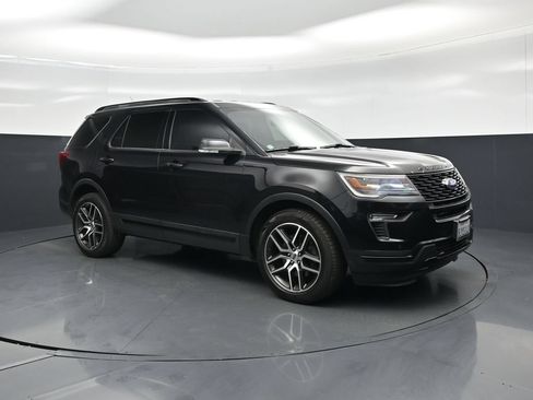 Used 2019 Ford Explorer Sport AWD/4WD image 59