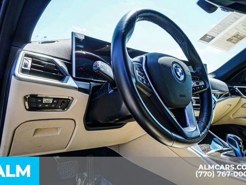 Used 2022 BMW i4 eDrive40 image 28