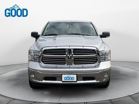 Used 2017 RAM 1500 Classic SLT w/ SLT Plus D￩cor Group AWD/4WD image 8