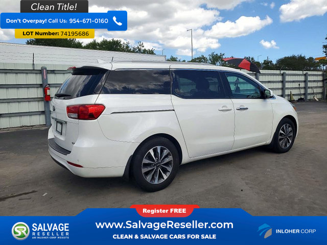 Used 2015 Kia Sedona SX FWD image 4