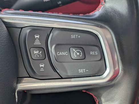 Used 2021 Jeep Gladiator Rubicon AWD/4WD image 14