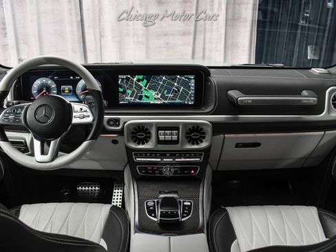 Used 2021 Mercedes-Benz G 550 image 22