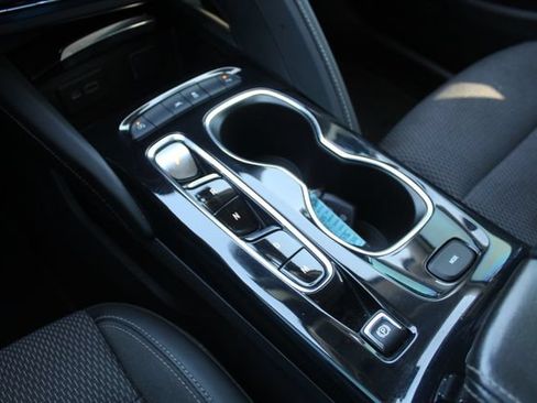 Used 2022 Buick Envision Preferred FWD image 32