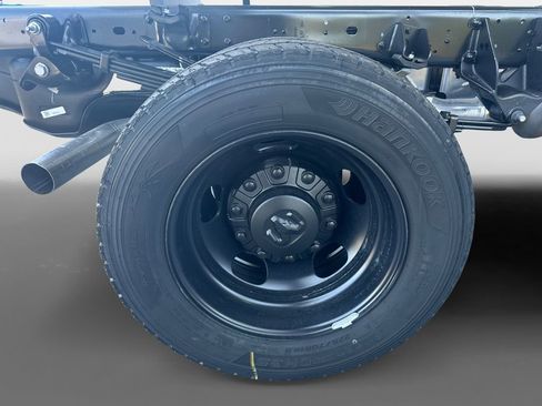 New 2025 RAM 4500 Tradesman image 10