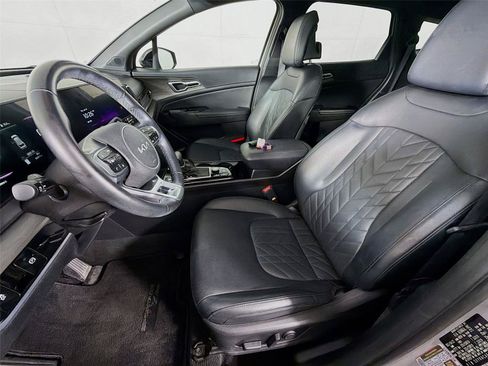 Used 2023 Kia Sportage X-Line w/ X-Line Premium Package AWD/4WD image 2