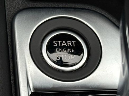 New 2025 Nissan Sentra SR w/ SR Premium Package image 30