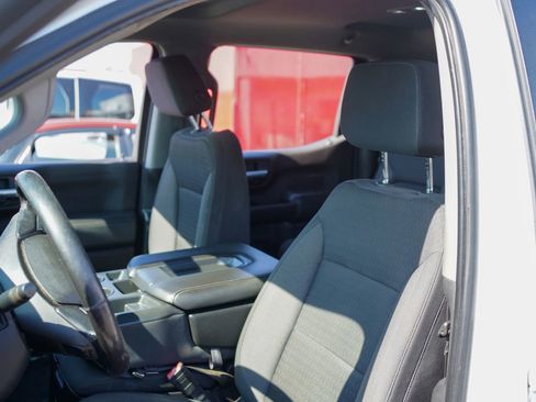 Used 2020 Chevrolet Silverado 1500 LT w/ All-Star Edition image 14