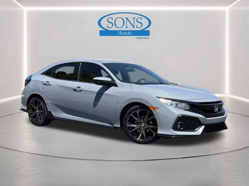 Used 2019 Honda Civic Sport image 2
