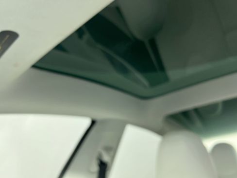 Used 2018 Tesla Model 3 Long Range image 19