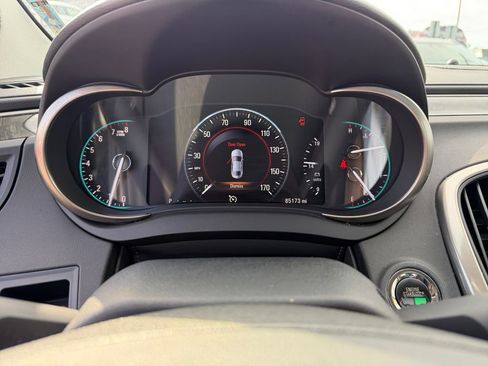 Used 2014 Buick LaCrosse Premium FWD image 16