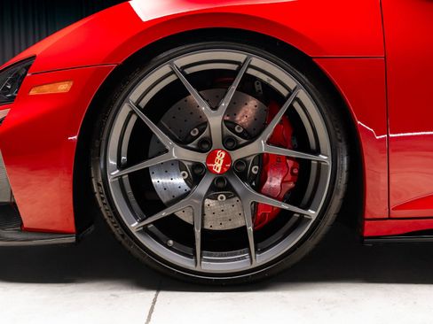 Used 2023 Audi R8 V10 performance image 3