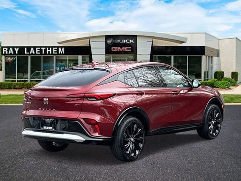 Used 2024 Buick Envista Sport Touring w/ Convenience I Package image 5