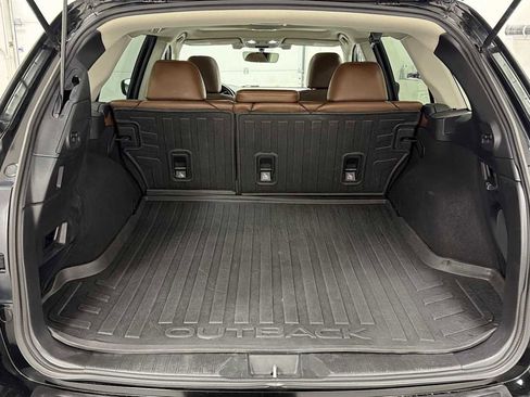 Used 2019 Subaru Outback 2.5i Touring w/ Popular Package #3A AWD/4WD image 28
