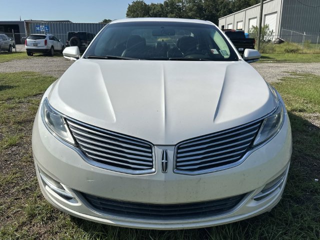 Used 2013 Lincoln MKZ FWD image 9