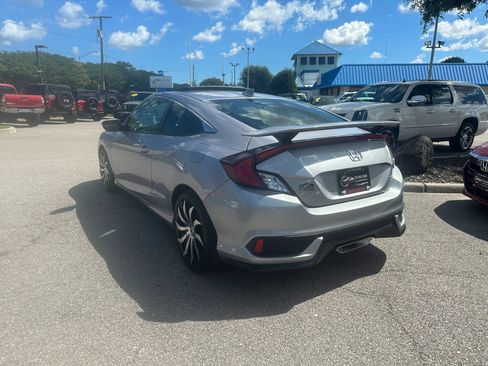 Used 2018 Honda Civic Si image 3