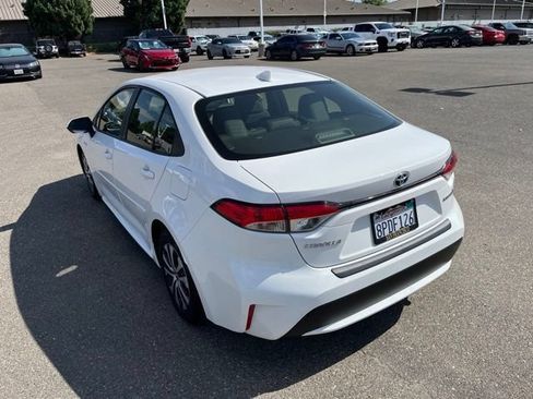 Used 2020 Toyota Corolla LE w/ Carpet Mat Package (TMS) FWD image 5