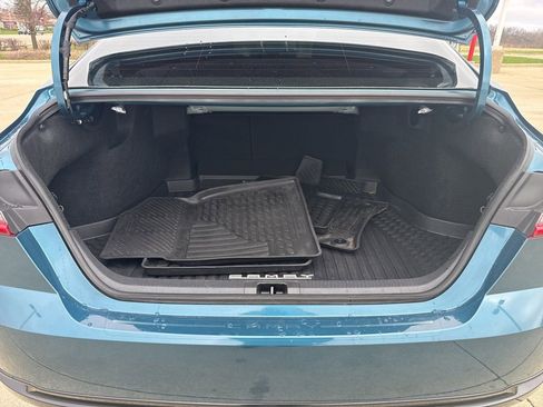 Certified 2025 Toyota Camry XLE image 18