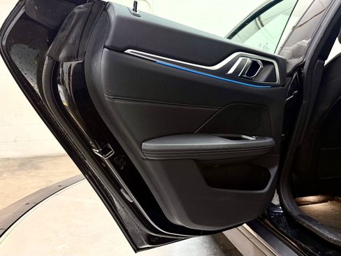 Used 2023 BMW i4 eDrive35 RWD image 17