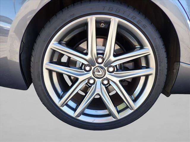 Used 2017 Lexus IS 300 F Sport w/ F Sport Package AWD/4WD image 7