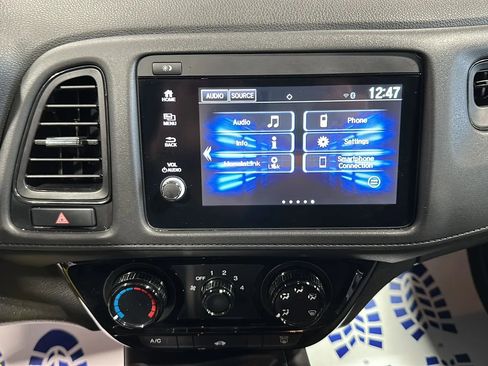 Used 2019 Honda HR-V Sport image 21