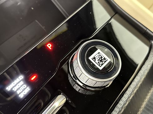 New 2025 Jeep Grand Cherokee Limited w/ Luxury Tech Group II image 26