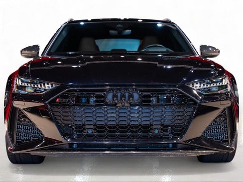 Used 2021 Audi RS 6 AWD/4WD image 7