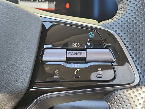 Used 2024 Nissan Ariya EVOLVE+ image 29