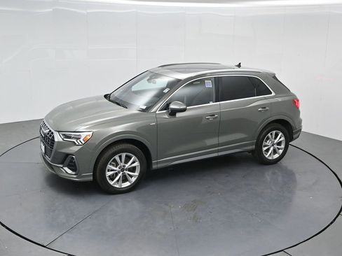 Used 2025 Audi Q3 2.0T Premium AWD/4WD image 56
