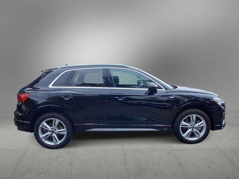 Used 2023 Audi Q3 2.0T Premium Plus w/ Premium Plus Package AWD/4WD image 9
