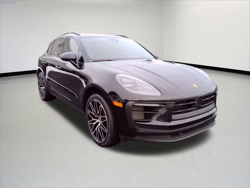 Used 2023 Porsche Macan S image 7