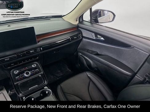 Used 2023 Lincoln Nautilus Reserve image 24