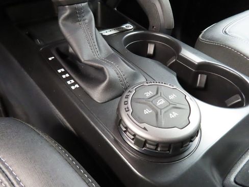 Used 2025 Ford Bronco Badlands AWD/4WD image 63