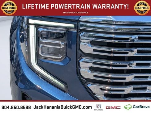 Used 2022 GMC Sierra 1500 Denali w/ Denali Reserve Package AWD/4WD image 9