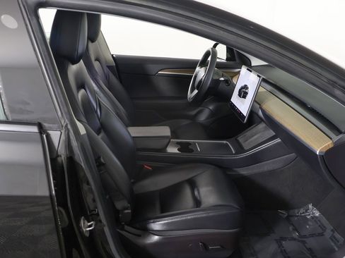 Used 2023 Tesla Model 3 Standard Range image 29