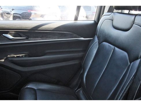 Used 2023 Jeep Grand Cherokee L Limited image 14