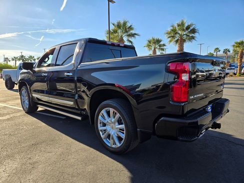 Used 2024 Chevrolet Silverado 1500 High Country AWD/4WD image 4