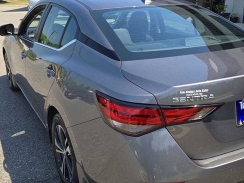 Used 2023 Nissan Sentra SV w/ All-Weather Package FWD image 2