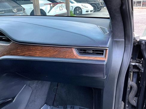 Used 2020 Tesla Model X Long Range image 26