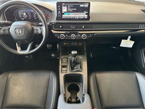 Used 2024 Honda Civic Sport Touring image 4